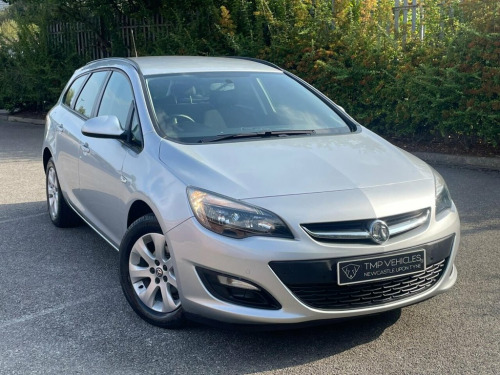 Vauxhall Astra  1.6 16V Design Sports Tourer 5dr Petrol Auto Euro 