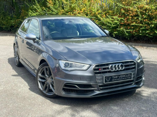 Audi S3  2.0 TFSI Hatchback 3dr Petrol S Tronic quattro Eur