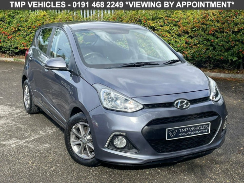 Hyundai i10  1.2 Premium Hatchback 5dr Petrol Auto Euro 6 (87 p