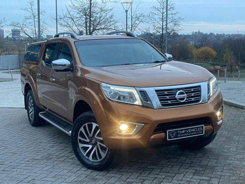 Nissan Navara  2.3 dCi Tekna Pickup Double Cab 4dr Diesel Auto 4W 