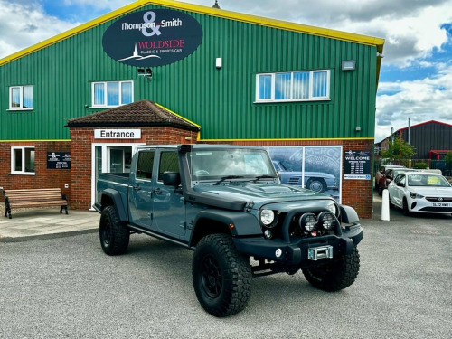 Jeep Wrangler   Jeep Rubicon AEV Brute