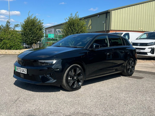 Vauxhall Astra  54kWh GS Hatchback 5dr Electric Auto (156 ps)