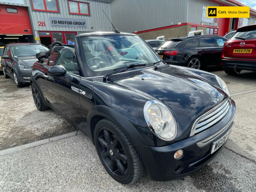 MINI Convertible  1.6 Cooper Sidewalk Convertible 2dr Petrol Manual Euro 4 (115 ps)