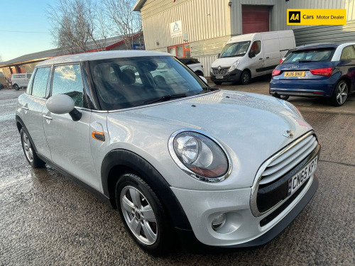 MINI Hatch  1.5 Cooper D Hatchback 5dr Diesel Manual Euro 6 (s/s) (116 ps)