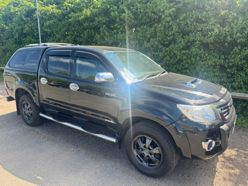 Toyota Hi-Lux  3.0 D-4D Invincible X Pickup Double Cab 4dr Diesel