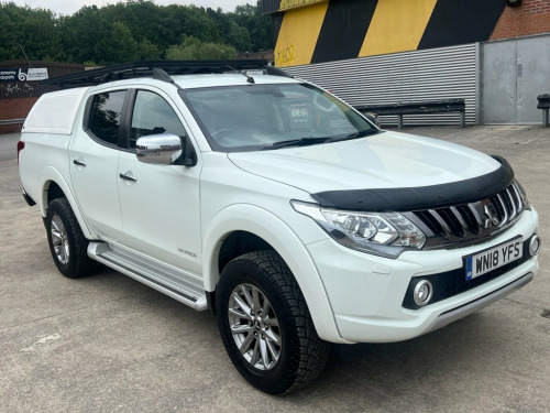 Mitsubishi L200  2.4 DI-D DC Warrior Pickup Double Cab 4dr Diesel M