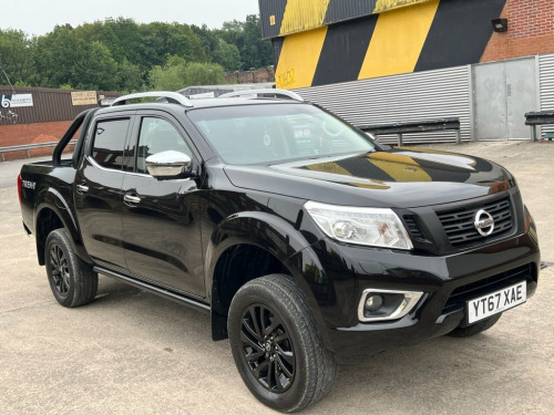 Nissan Navara  2.3 dCi Trek -1 Pickup Double Cab 4dr Diesel Auto 