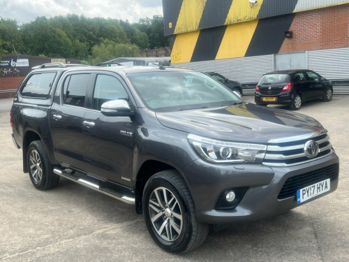 Toyota Hi-Lux  2.4 D-4D Invincible Pickup Double Cab 4dr Diesel M