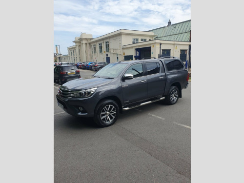 Toyota Hi-Lux  2.4 D-4D Invincible Pickup Double Cab 4dr Diesel M