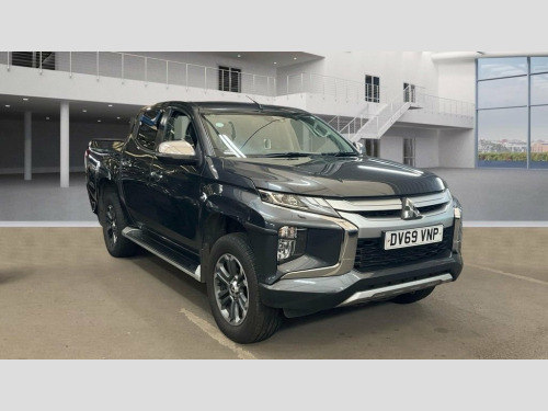 Mitsubishi L200  2.2 DI-D DC Barbarian Pickup Double Cab 4dr Diesel