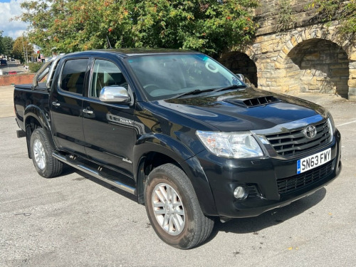 Toyota Hi-Lux  3.0 D-4D Invincible Pickup Double Cab 4dr Diesel M