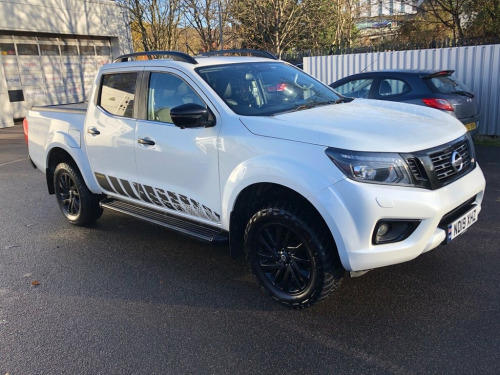 Nissan Navara  2.3 dCi N-Guard Pickup Double Cab 4dr Diesel Manua