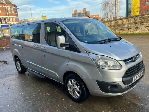 Ford Tourneo Custom  2.2 300 TDCi Limited Minibus Double Cab 5dr Diesel