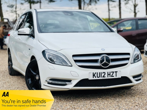 Mercedes-Benz B-Class B200 1.8 B200 CDI BlueEfficiency Sport MPV 5dr Diesel 7G-DCT Euro 5 (s/s) (136 p