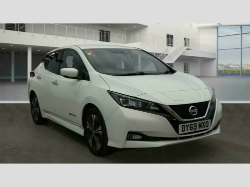 Nissan Leaf  40kWh Tekna Hatchback 5dr Electric Auto (150 ps)