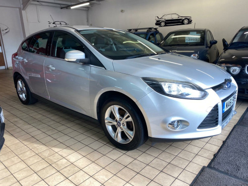 Ford Focus  1.6 Zetec