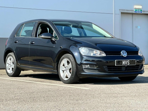 Volkswagen Golf  1.6 TDI BlueMotion Tech Match DSG Euro 5 (s/s) 5dr