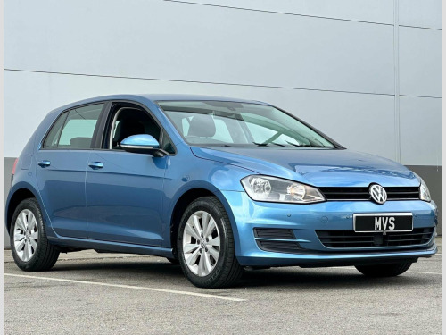 Volkswagen Golf  1.6 TDI BlueMotion Tech SE DSG Euro 5 (s/s) 5dr