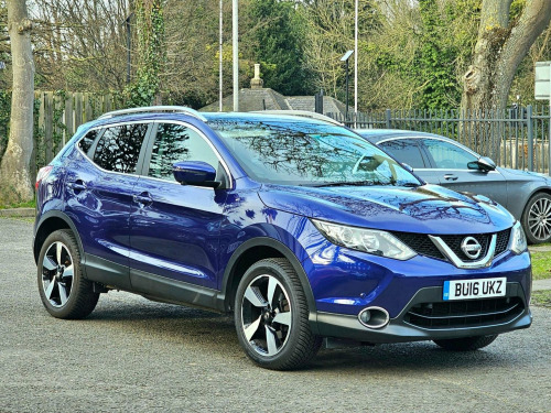 Nissan Qashqai  1.2 DIG-T N-Connecta 2WD Euro 6 (s/s) 5dr