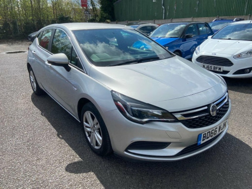 Vauxhall Astra  1.4i Turbo Design Hatchback 5dr Petrol Auto Euro 6