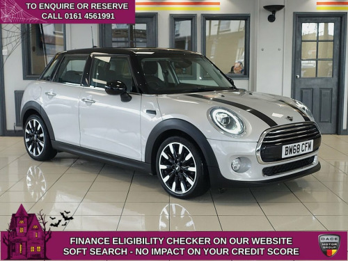 MINI Hatch  1.5 Cooper Exclusive Hatchback 5dr Petrol Steptron