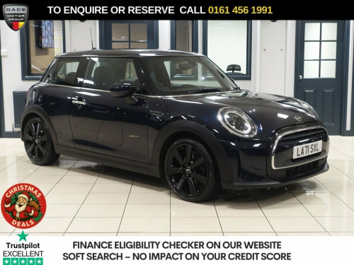 MINI Hatch  1.5 Cooper Exclusive Hatchback 3dr Petrol Manual E 
