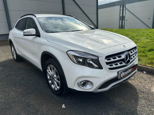 Mercedes-Benz GLA-Class GLA200 1.6 GLA200 SE SUV 5dr Petrol Manual Euro 6 (s/s) (