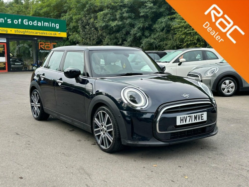 MINI Hatch  1.5 Cooper Exclusive Hatchback 5dr Petrol Steptron