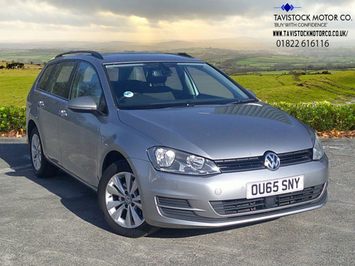Volkswagen Golf  2.0 TDI BlueMotion Tech SE Estate 5dr Diesel DSG E