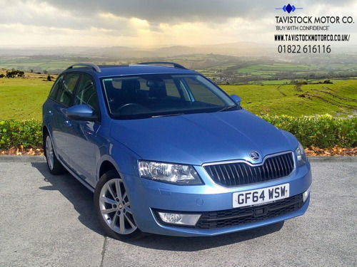 Skoda Octavia  2.0 TDI Elegance Estate 5dr Diesel Manual Euro 5 (
