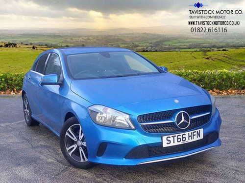 Mercedes-Benz A-Class  1.5 A180d SE Hatchback 5dr Diesel Manual Euro 6 (s