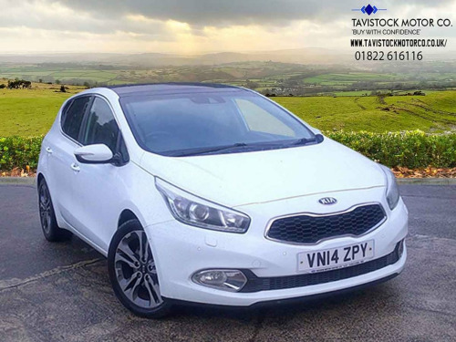 Kia ceed  1.6 CRDi EcoDynamics 4 Tech Hatchback 5dr Diesel M