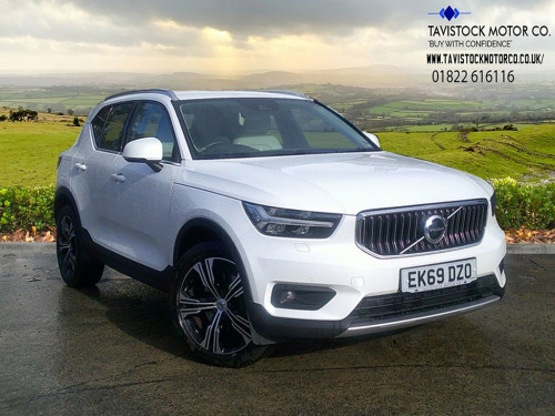 Volvo XC40  2.0 D4 Inscription Pro SUV 5dr Diesel Auto AWD Eur