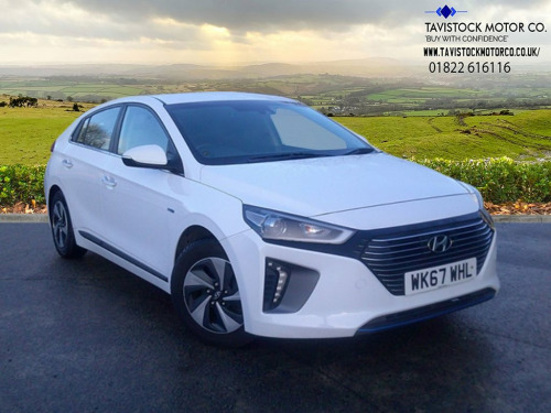 Hyundai IONIQ  1.6 h-GDi Premium Hatchback 5dr Petrol Hybrid DCT  