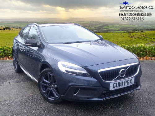 Volvo V40  1.5 T3 Pro Hatchback 5dr Petrol Auto Euro 6 (s/s)  