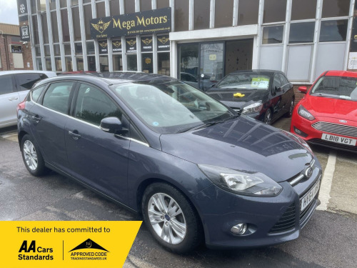 Ford Focus  1.0T EcoBoost Titanium Navigator Euro 5 (s/s) 5dr