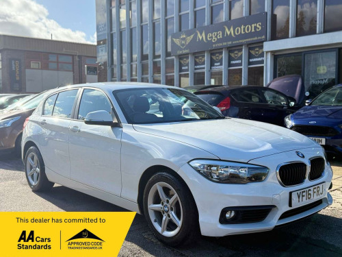 BMW 1 Series  1.5 118i SE Auto Euro 6 (s/s) 5dr