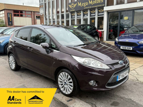 Ford Fiesta  1.4 Titanium 5dr