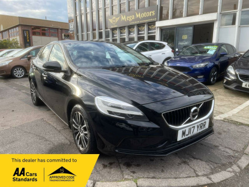 Volvo V40  2.0 T3 Momentum Nav Plus Euro 6 (s/s) 5dr
