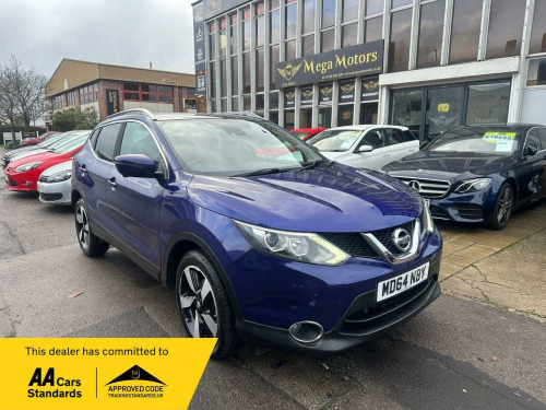 Nissan Qashqai  1.2 DIG-T n-tec+ XTRON 2WD Euro 5 (s/s) 5dr 