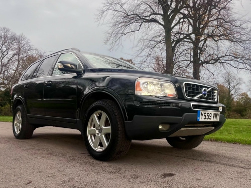 Volvo XC90  2.4 D5 Active (Premium Pack) SUV 5dr Diesel Geartronic AWD (224 g/km, 182 b 