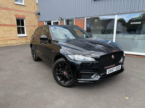Jaguar F-PACE  2.0 D180 R-Sport SUV 5dr Diesel Auto AWD Euro 6 (s