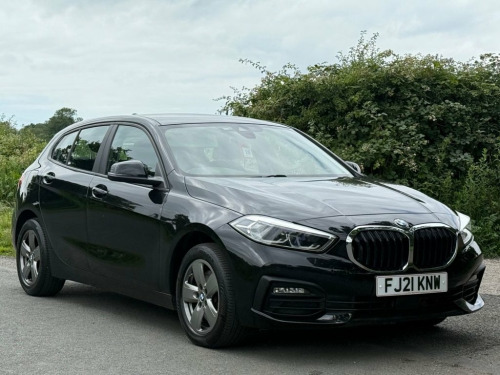 BMW 1 Series  1.5 116d SE Hatchback 5dr Diesel DCT Euro 6 (s/s) 