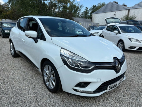 Renault Clio  1.2 16V Dynamique Nav Hatchback 5dr Petrol Manual 