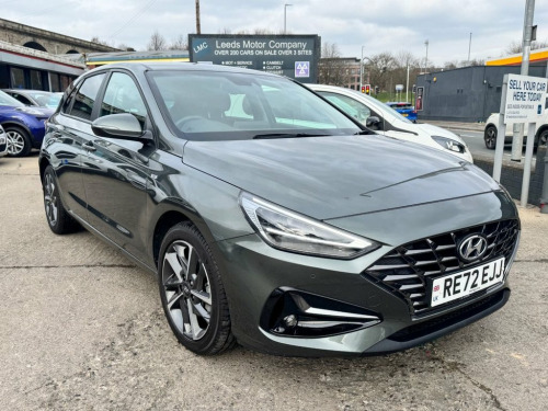 Hyundai i30  1.6 CRDi MHEV Premium Hatchback 5dr Diesel Hybrid 