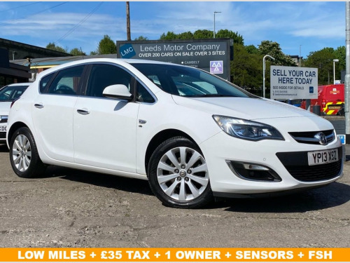 Vauxhall Astra  2.0 CDTi ecoFLEX Elite Hatchback 5dr Diesel Manual