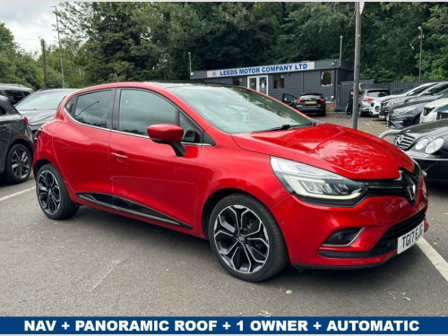 Renault Clio  1.5 dCi Signature Nav Hatchback 5dr Diesel EDC Eur
