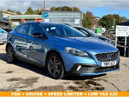 Volvo V40  1.6 D2 Lux Nav Hatchback 5dr Diesel Manual Euro 5 
