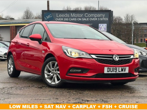 Vauxhall Astra  1.4i Turbo Tech Line Nav Hatchback 5dr Petrol Manu