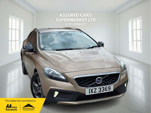 Volvo V40  2.0 D2 Lux Hatchback 5dr Diesel Auto Euro 6 (s/s) (120 ps) Auto_£20 Tax_Ful